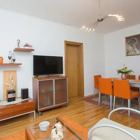 Apartment Apartment Stay Split